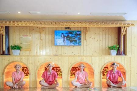 Gold Coast Resort & Spa - 25