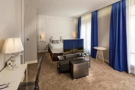 Hôtel Paris Vaugirard - 9