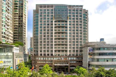 Grand International - 25