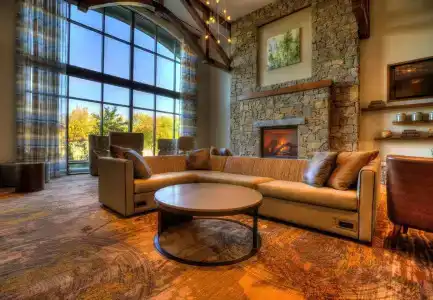 Courtyard by Marriott - 1