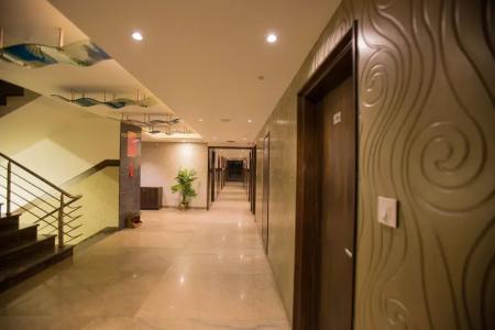 MySpaces Silverstar - 6