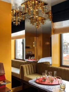 Sixty Soho - 40