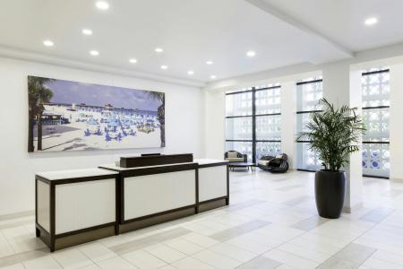 Hilton & Spa - 41