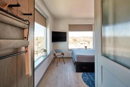 Moxy Denver Cherry Creek - 61