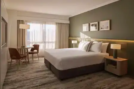 Rydges - 45