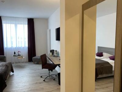Prima Inn & Hof Neuruppin - Digitales & Rezeptionsloses Motel - 20