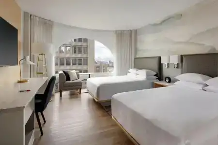 Montreal Marriott Chateau Champlain - 4