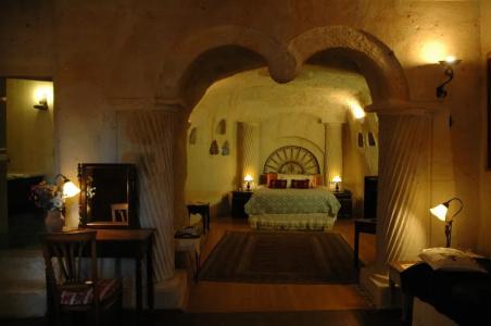 Elkep Evi Cave - 90