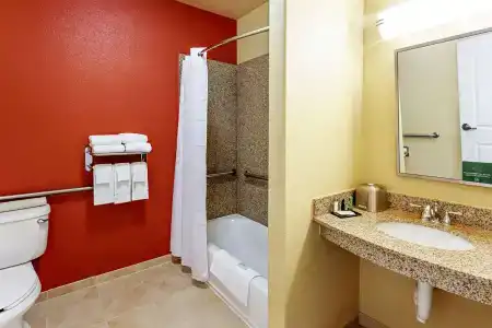 Sleep Inn & Suites - 9