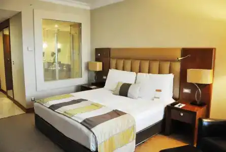Mövenpick Izmir - 4