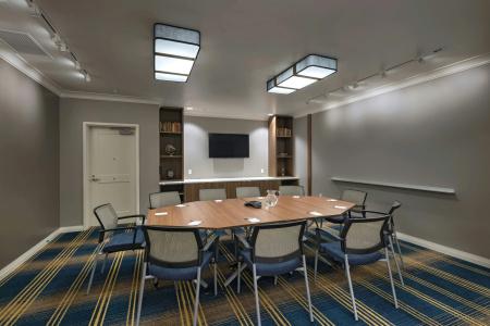 TownePlace Suites by Marriott San Diego Airport/Liberty Station - 23