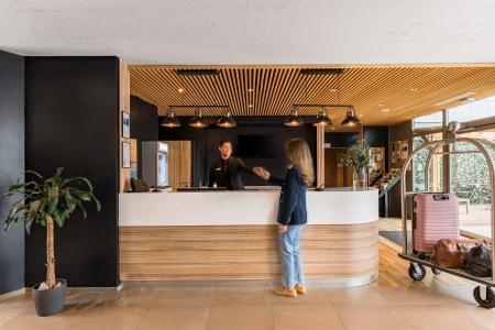 Q7 Lodge Lyon 7 - 28