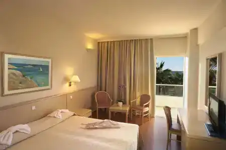 Blue Sea Beach Resort - 3