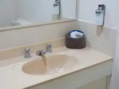 Best Western Sunnybank Star - 57