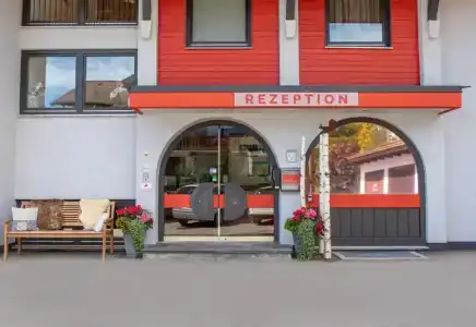 Alpenglühn - 0