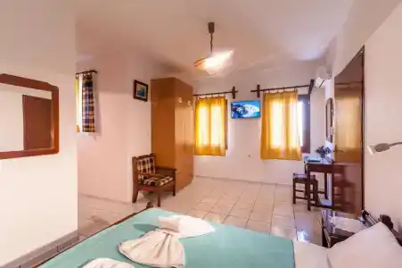 Poco Loco Bed & Breakfast - 28