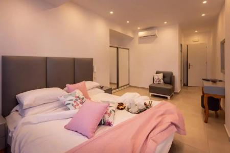 Mar n Mar Crown-Suites - 67