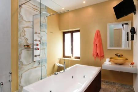 Diamond Luxury Suites - 47