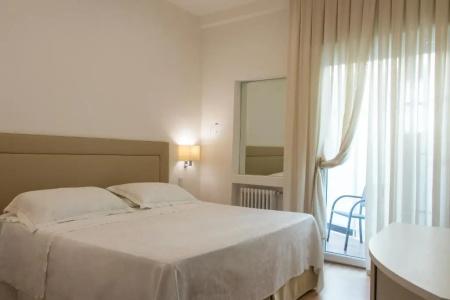 Universal Terme - 31