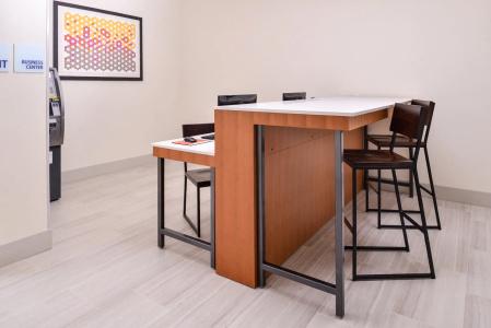 Holiday Inn Express North Telecom Park, An Ihg - 36