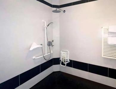 Best Western Le Cheval Blanc -Centre- Vieux Port - 92