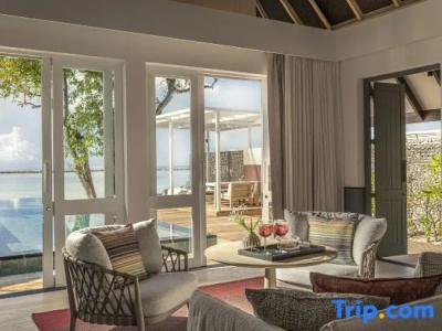 Four Seasons Resort Maldives at Landaa Giraavaru - 97