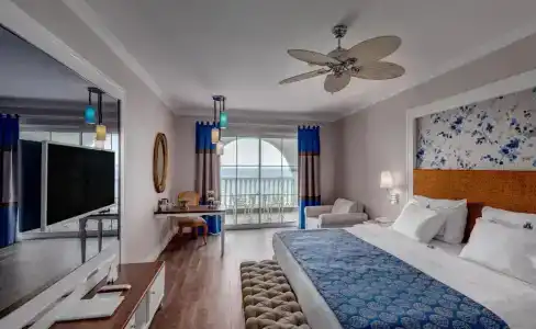 Rubi Platinum Spa Resort & Suites - 61