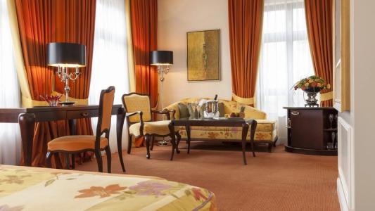 Relais & Châteaux Bülow Palais - 39