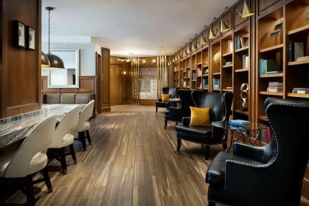 Boston Park Plaza - 47