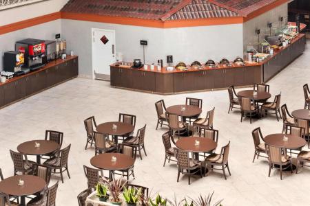 Embassy Suites - 27