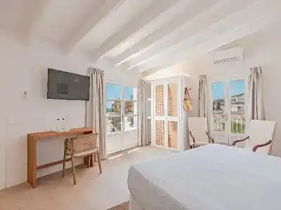 The Sea Club - 227