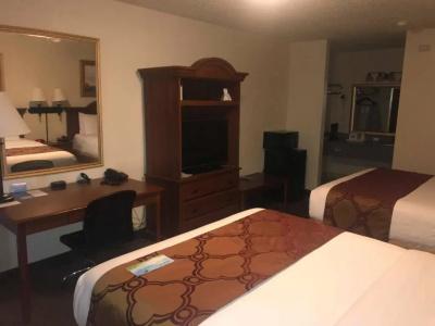 Days Inn by Wyndham - 17