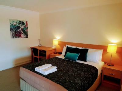 Rockhampton Palms Motor Inn - 41