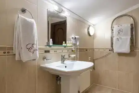 Edem Lviv - 38