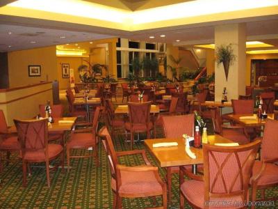 Embassy Suites - 32