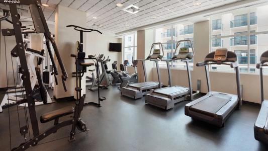 Holiday Inn & Suites, An Ihg - 16