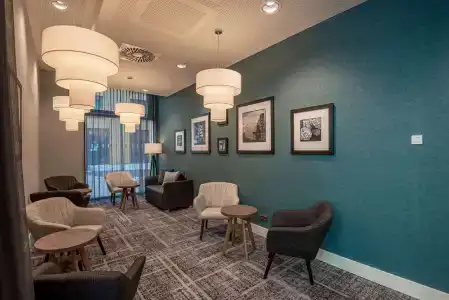 Hampton by Hilton Düsseldorf City Centre - 35