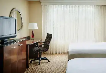Des Moines Marriott Downtown - 3