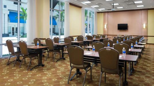 Hyatt Place - 20