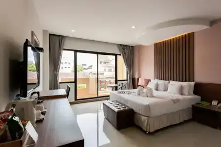 The Centris - 109