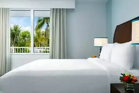 Hilton Garden Inn / The Keys Collection - 67