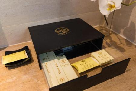 Thanh Lich Royal Boutique - 137