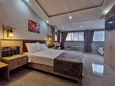 Beyond Otel - 5