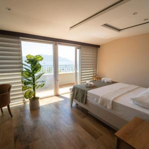 Aurasia Sea Side - 46
