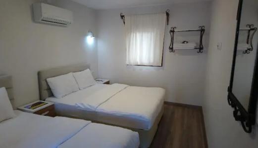 Ena Serenity Boutique - 86