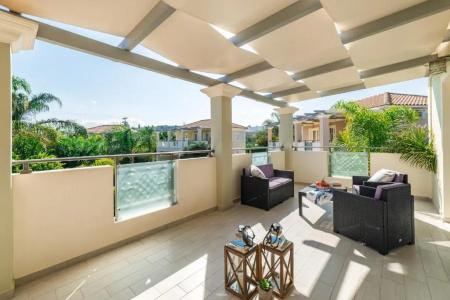 Mamfredas Luxury Resort - 22