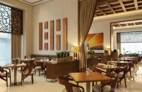 Four Points by Sheraton Sheikh Zayed Road - 8
