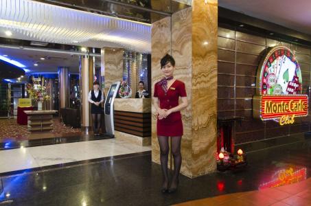 Petro House - 24