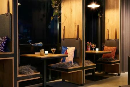 Moxy Amsterdam Schiphol Airport - 3