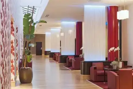Golden Tulip Villa Massalia - 14